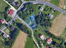 Dom w miejscowości Pławy, Rajska 1 (małopolskie). Działka numer: 381/3. Rajska 1, 32-600, Pławy, (woj. małopolskie)