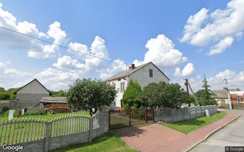 Dom w miejscowości Gowarczów, Aleja Wyzwolenia 36 (świętokrzyskie). Działka numer: 1115. Domy. Aleja Wyzwolenia 36, 26-225, Gowarczów, (woj. świętokrzyskie)