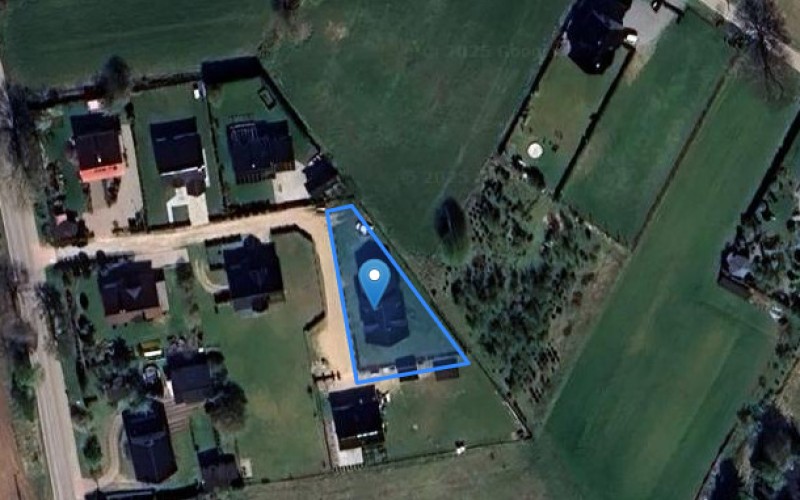 Dom w miejscowości Mirachowo, Spacerowa 9 (pomorskie). Działka numer: 433/10. Domy. Spacerowa 9, 83-329, Mirachowo, (woj. pomorskie)