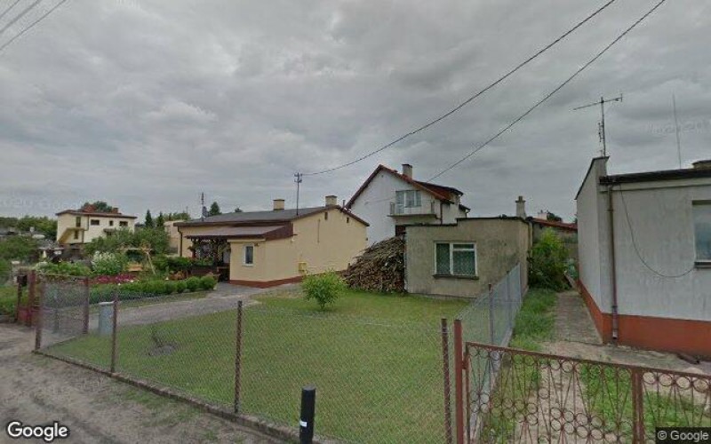 Dom w miejscowości Włocławek, Skrajna 26 (kujawsko-pomorskie). Działka numer: 43/2. Domy. Skrajna 26, 87-800, Włocławek, (woj. kujawsko-pomorskie)