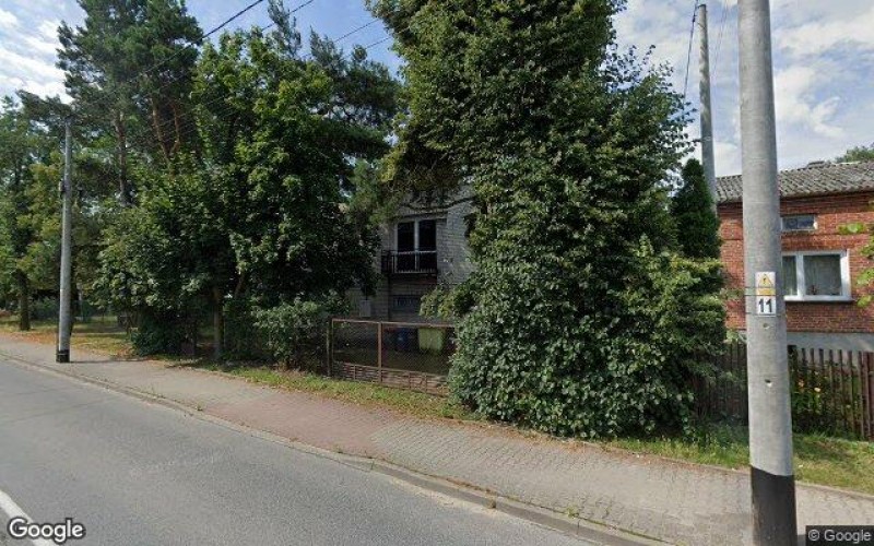 Dom w miejscowości Skierniewice, Świętego Maksymiliana Kolbe 18 (łódzkie). Działki numer: 156, 157. Domy. Świętego Maksymiliana Kolbe 18, 96-100, Skierniewice, (woj. łódzkie)