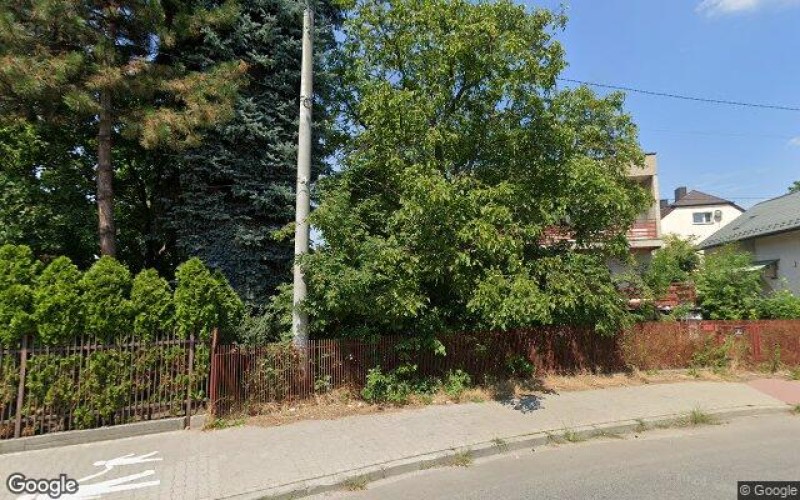 Dom w miejscowości Tarnów, Tarnów (małopolskie). Działka numer: 98. Domy. Tarnów, 33-110, Tarnów, (woj. małopolskie)