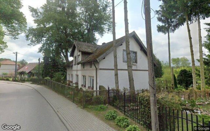 Dom w miejscowości Biesal, Biesal (warmińsko-mazurskie). Działka numer: 64. Domy. Biesal, 11-036, Biesal, (woj. warmińsko-mazurskie)