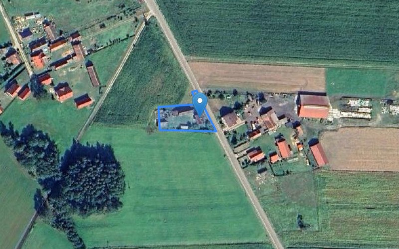 Dom w miejscowości Długi Borek, Długi Borek 16 (warmińsko-mazurskie). Działka numer: 421. Domy. Długi Borek 16, 12-140, Długi Borek, (woj. warmińsko-mazurskie)