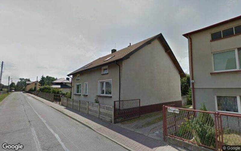 Dom w miejscowości Myszków, Ludwika Waryńskiego 60 (śląskie). Działki numer: 741/2, 717. Domy. Ludwika Waryńskiego 60, 42-300, Myszków, (woj. śląskie)