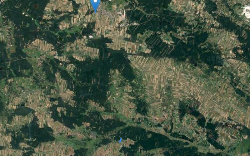 Grunt w miejscowości Włoszczowa, Radków, Ogrodowa (świętokrzyskie). Działki numer: 1647, 3453/2. Działki i grunty. Ogrodowa, 29-100, Włoszczowa, Radków, (woj. świętokrzyskie)