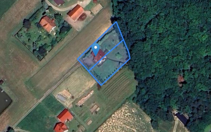 Dom w miejscowości Sobolów, Sobolów 245 (małopolskie). Działki numer: 404/7, 404/8. Domy. Sobolów 245, 32-742, Sobolów, (woj. małopolskie)