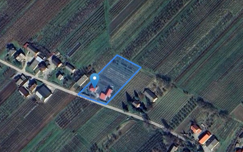 Dom w miejscowości Polanów, Polanów 63 (świętokrzyskie). Działka numer: 30. Domy. Polanów 63, 27-600, Polanów, (woj. świętokrzyskie)