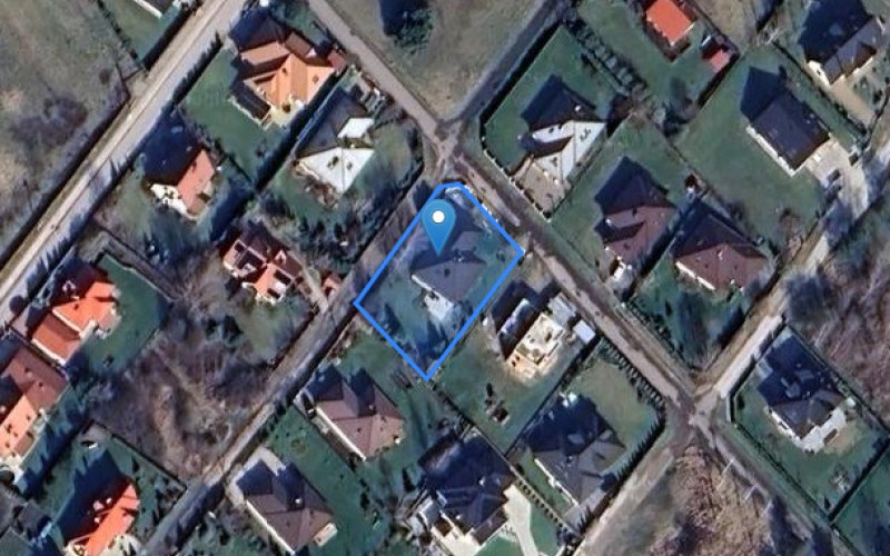 Dom w miejscowości Rusiec, Diamentowa 6 (mazowieckie). Działka numer: 243/83. Domy. Diamentowa 6, 05-830, Rusiec, (woj. mazowieckie)